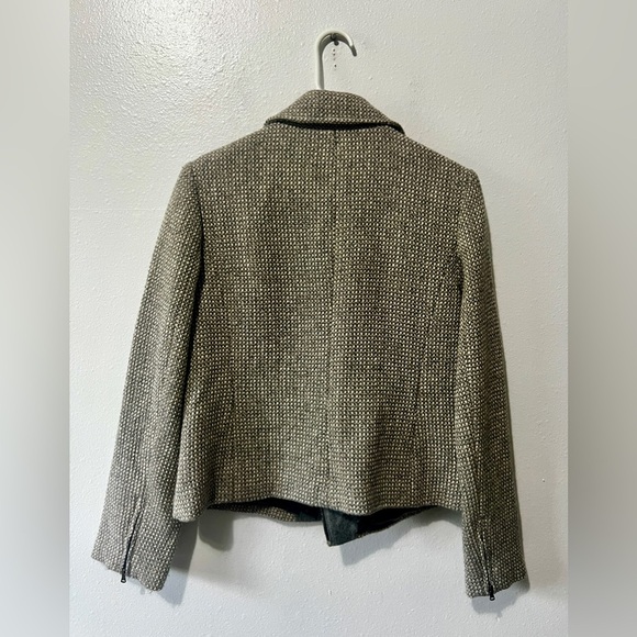 Talbots Tweed Wool Blend Asymmetrical Moto Blazer - Size 10 - Picture 10 of 10